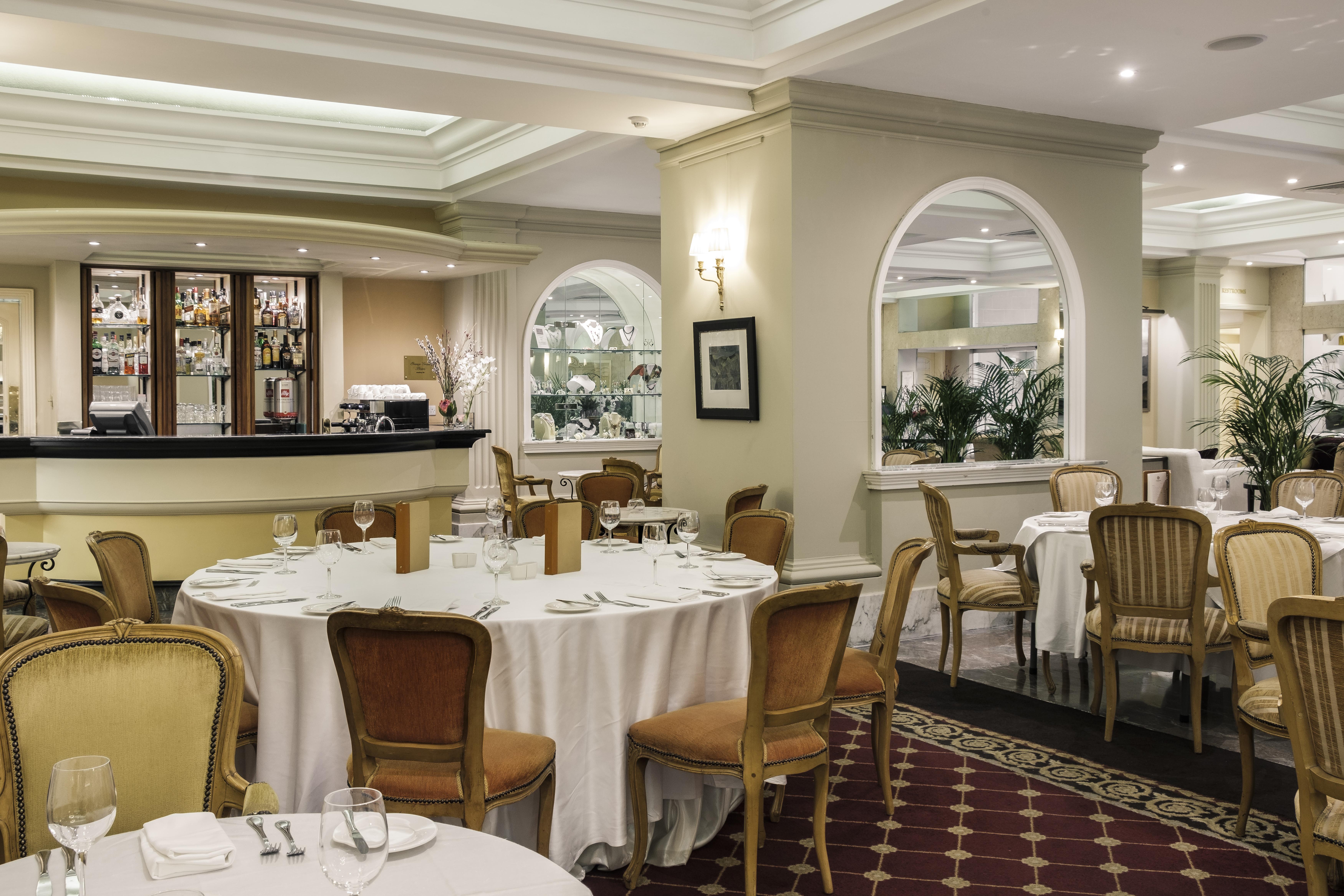 Corinthia Palace Malta Attard Екстер'єр фото The restaurant